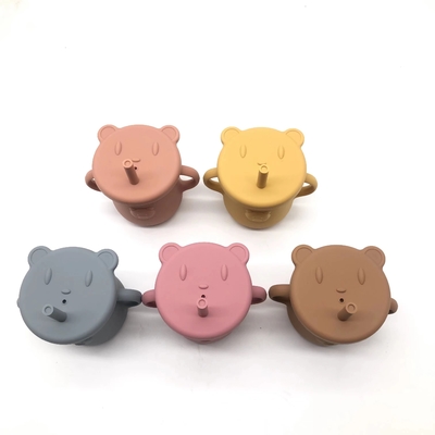 2023 طرح جدید BPA Free Baby Bear Shaped Baby Cute آموزش فنجان نی سیلیکونی کودک نوپا